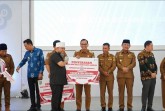 Pemkab Seluma Terima Bantuan 8 Unit Roll Kontainer dari Pemprov Bengkulu