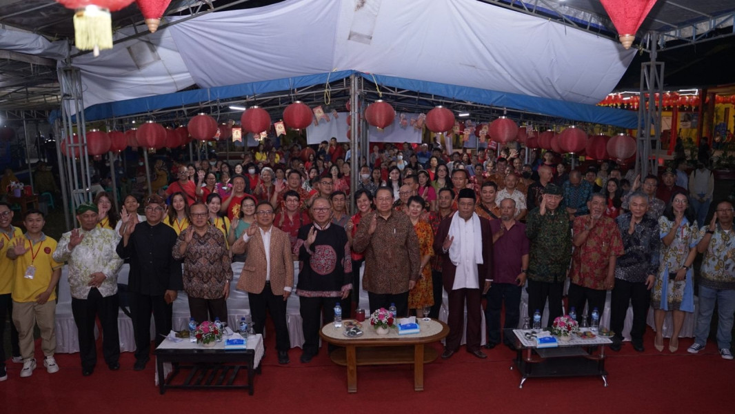Doa Kebersamaan Lintas Agama Rayakan Imlek 2575: Wujud Nyata Persatuan Bangsa Indonesia