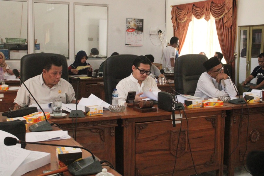 DPRD Kepahiang Bahas KUA-PPAS Perubahan APBD 2025 Bersama TAPD