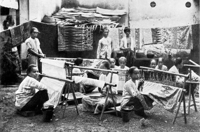 Sejarah Batik di Indonesia
