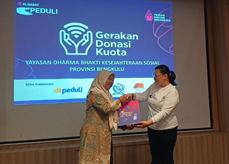 XLSMART Salurkan Donasi Kuota IInternet Gratis untuk Disabilitas Bengkulu