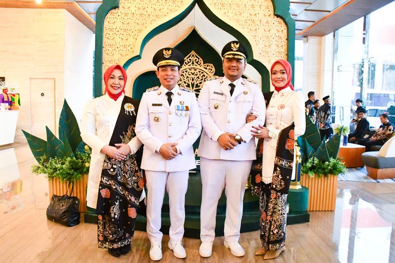 Walikota - Wawali Bengkulu Baru Diarak Keliling Kota Usai Pulang Retreat