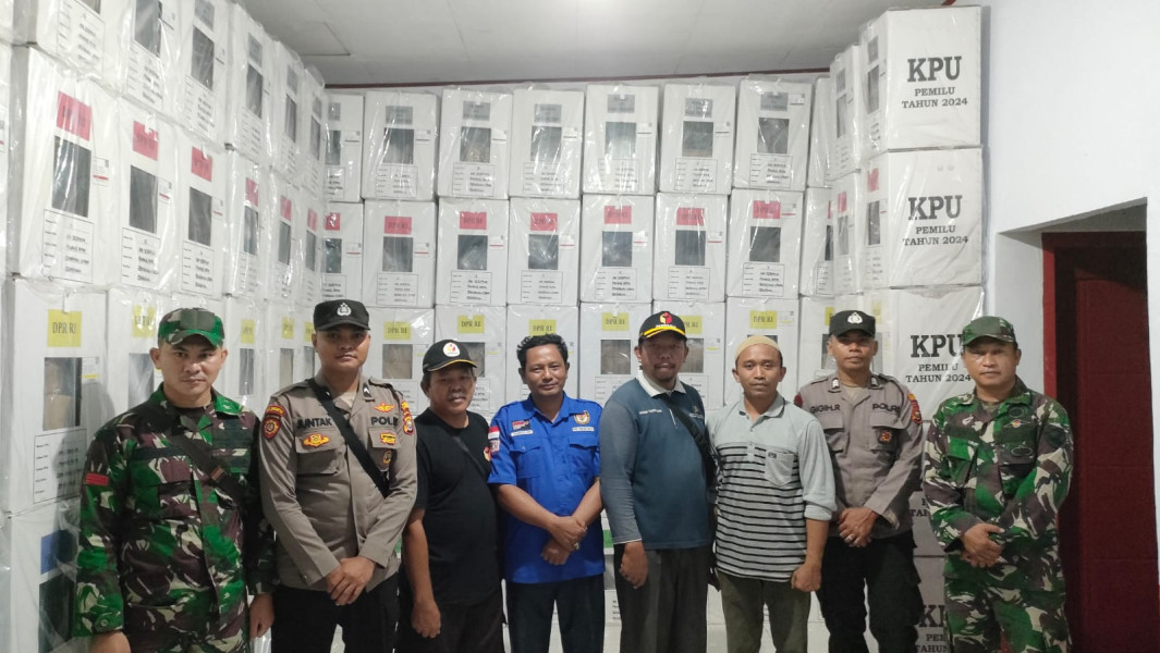 Pengamanan Logistik Pemilu 2024 di Bengkulu Utara: Sinergi Polisi dan KPU Jamin Kelancaran Distribusi