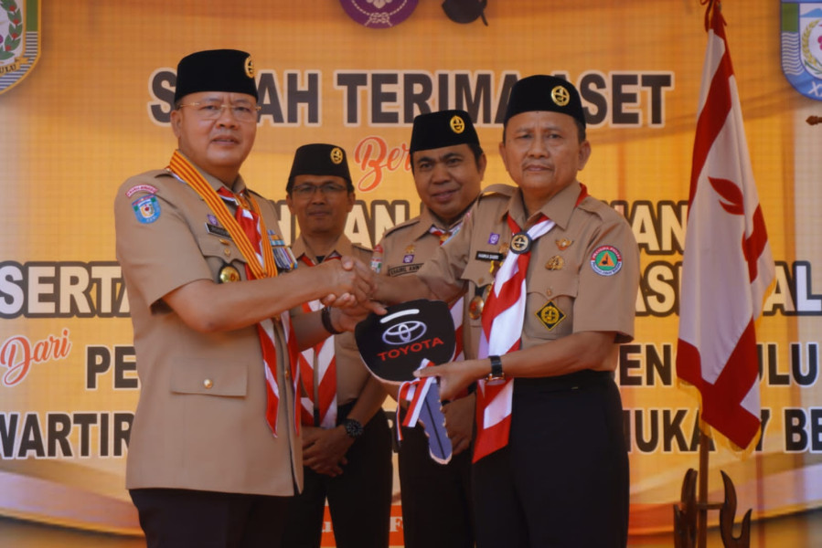 Gubernur Bengkulu Hibahkan Lahan dan Bangunan untuk Kwartir Pramuka 07 Bengkulu