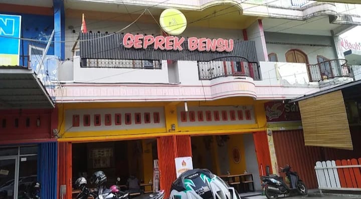 5 Ayam Geprek Terlaris di Bengkulu yang Wajib Kamu Coba