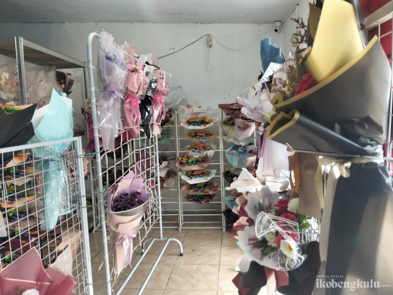 Ineo Florist, Buket Bunga hingga Snack untuk Segala Momen Spesial