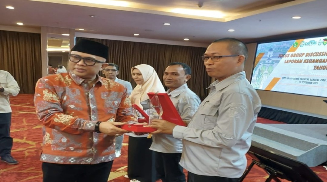 UIN Fatmawati Sukarno Bengkulu Raih Tiga Penghargaan Nasional di Bidang Keuangan PTKIN 2025