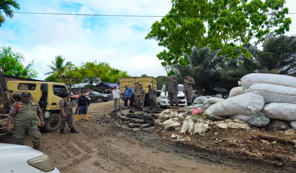 Jalan TPA Rusak Parah Hambat Armada Sampah, Pemkot Bengkulu Kebut Perbaikan Darurat