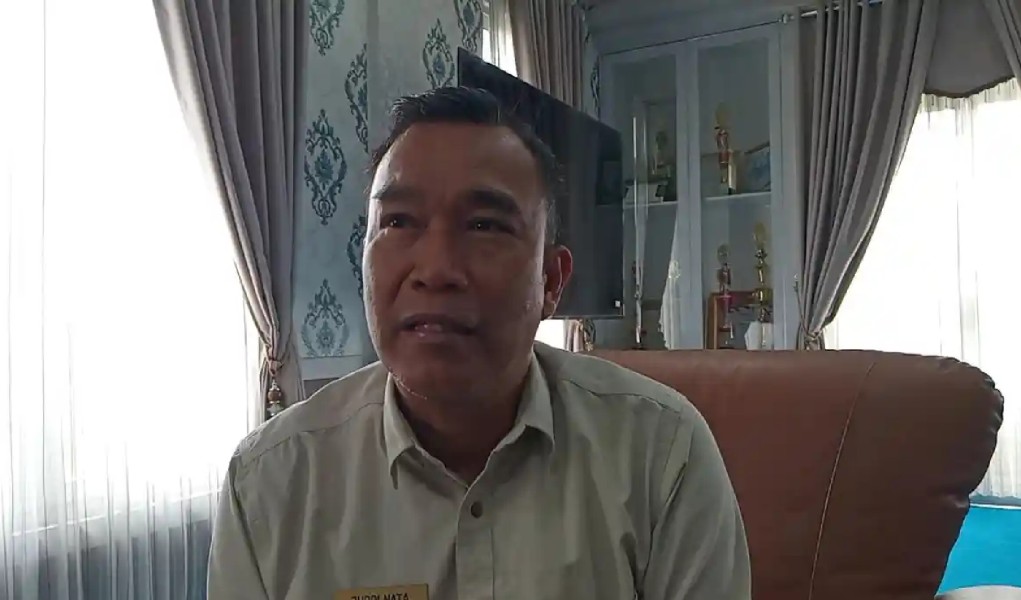 Jalur Liku Sembilan Lumpuh Total, Bupati Zurdi Nata Pimpin Evakuasi Material Longsor Tengah Malam