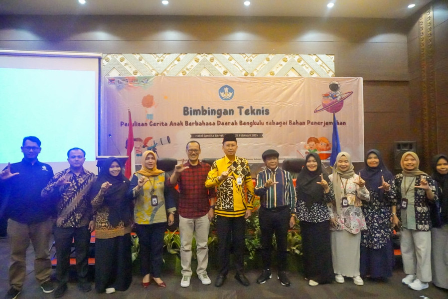 Sekda Isnan Fajri: Inisiatif Penulisan Cerita Anak dalam Bahasa Daerah Bengkulu Mendukung Pendidikan