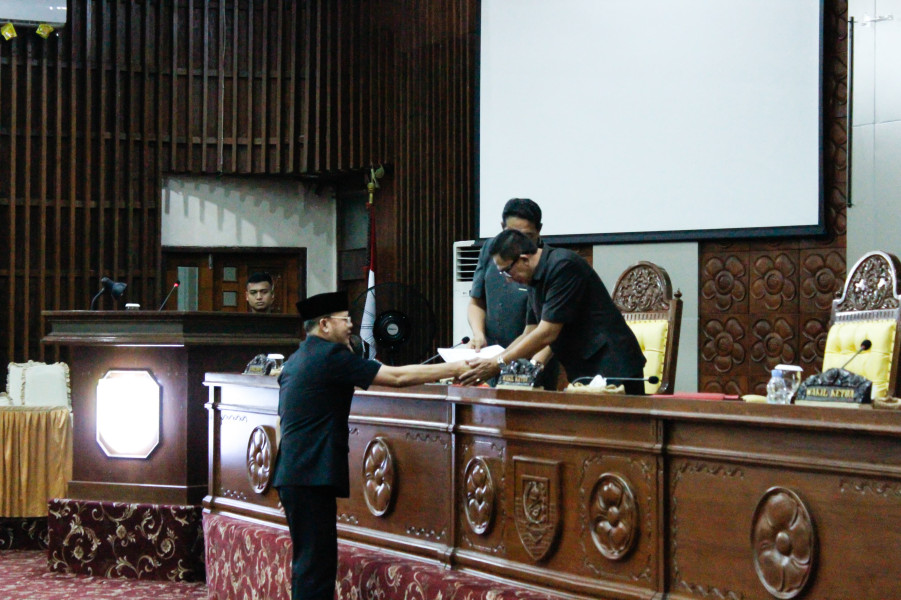 Gubernur Rohidin Sampaikan Nota Penjelasan Raperda Pertanggungjawaban Pelaksanaan APBD Provinsi Bengkulu 2023