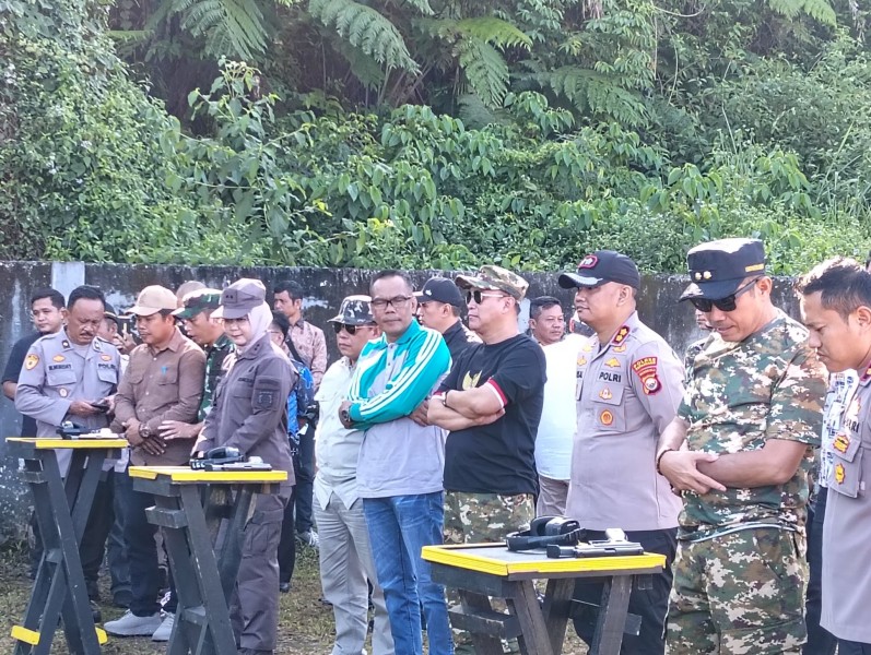 DPRD Kepahiang Ikuti Lomba Menembak HUT Bhayangkara ke-79 Bersama Forkopimda
