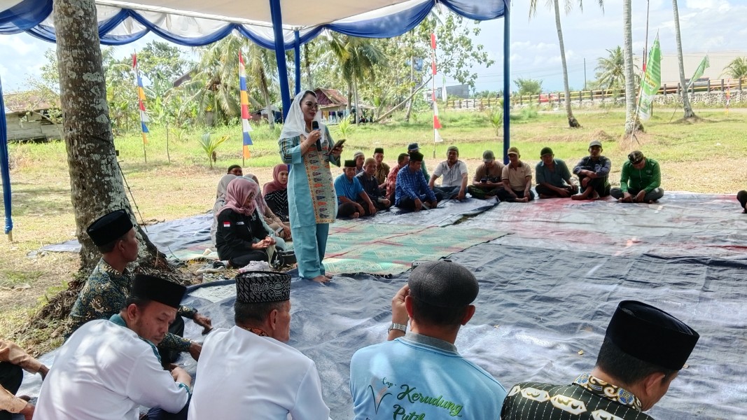 Senator Destita Serap Aspirasi Petani Sekotong Soal Akses Perlindungan Sosial