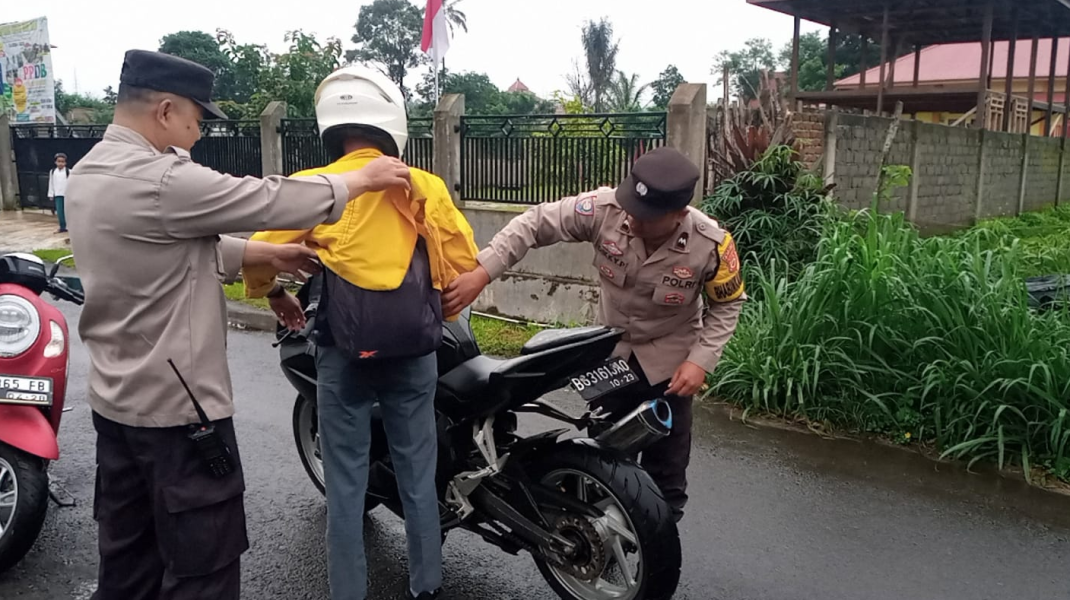 Polsek Curup Gelar Razia Senjata Api dan Senjata Tajam untuk Mencegah Tindak Pidana