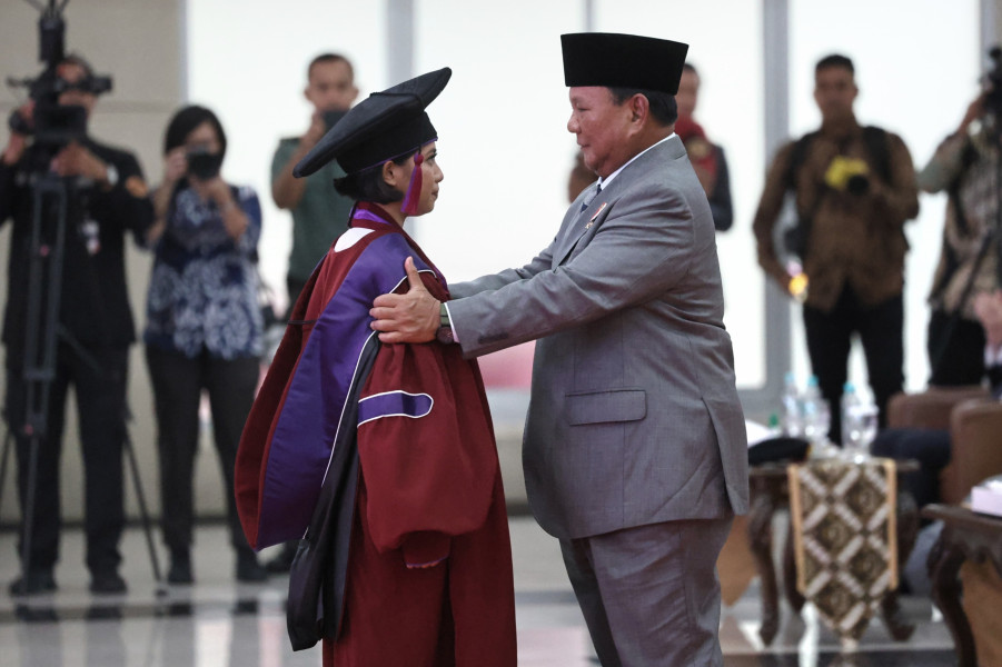 Menhan Prabowo Subianto Tekankan Pentingnya  STEM dalam Wisuda Unhan untuk 573 Lulusan