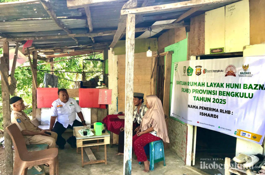 Baznas Provinsi Bengkulu Salurkan Bantuan Rumah Layak Huni untuk Masyarakat