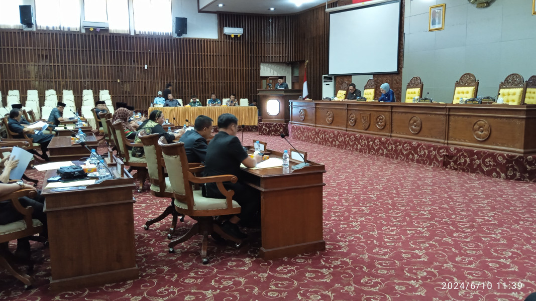 Gubernur Rohidin Sampaikan Nota Pendapat  atas Dua Raperda Usulan DPRD Provinsi Bengkulu