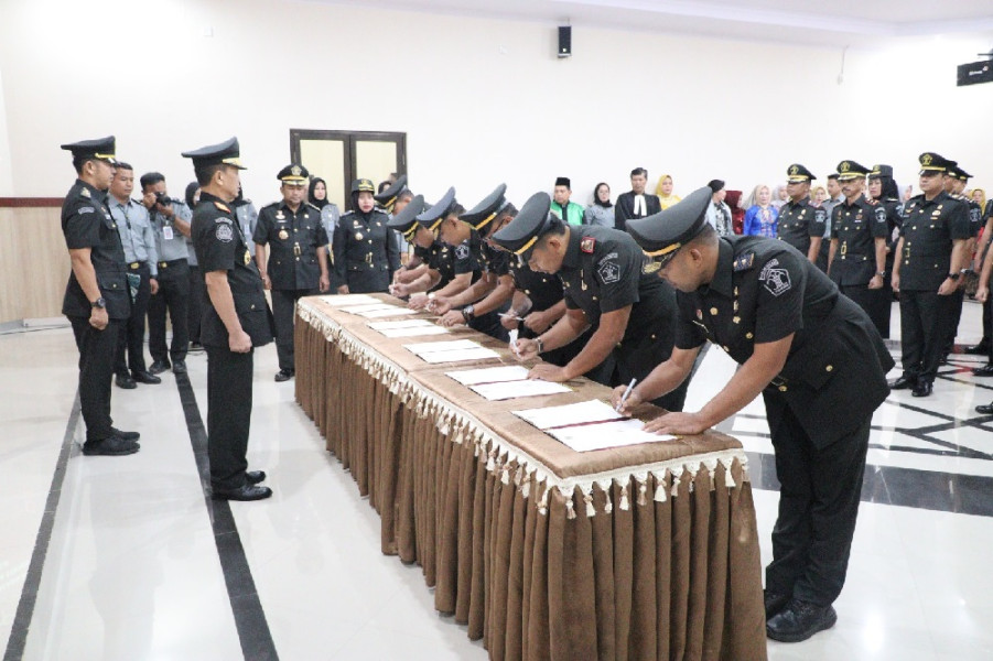 Pelantikan Pejabat Kemenkumham Bengkulu: Santosa Dorong Penerapan Nilai-Nilai Berakhlak dan Pasti