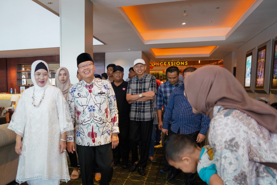 Gubernur Rohidin Tumbuhkan Semangat Kebangsaan Bersama Paskibraka Bengkulu Lewat Nonton Bareng Film Perjuangan