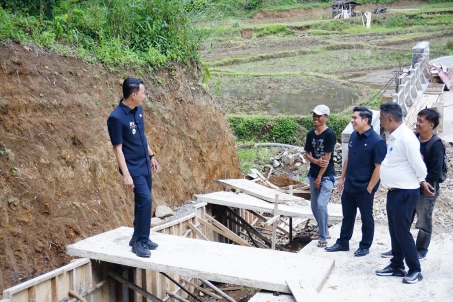 Jembatan dan Jalan Desa di Rejang Lebong Akhirnya Diperbaiki, Warga Sambut dengan Rasa Syukur