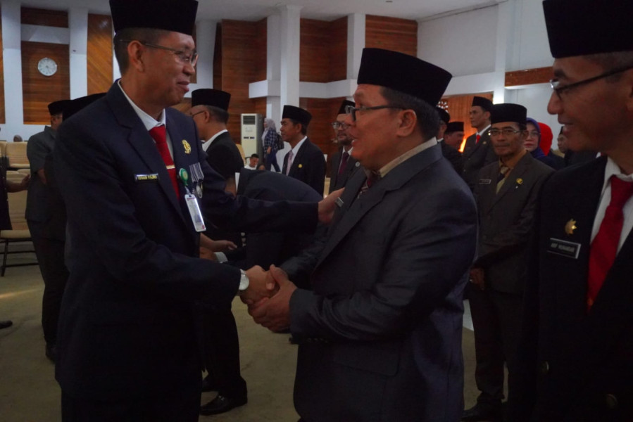 Isnan Fajri Tegaskan Pentingnya Kolaborasi dalam Pelantikan 80 Pejabat Bengkulu