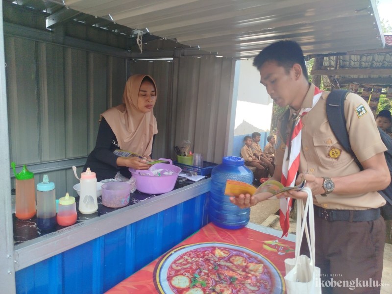 Salam Pramuka Saka POM Kota Bengkulu Sasar SDN 56
