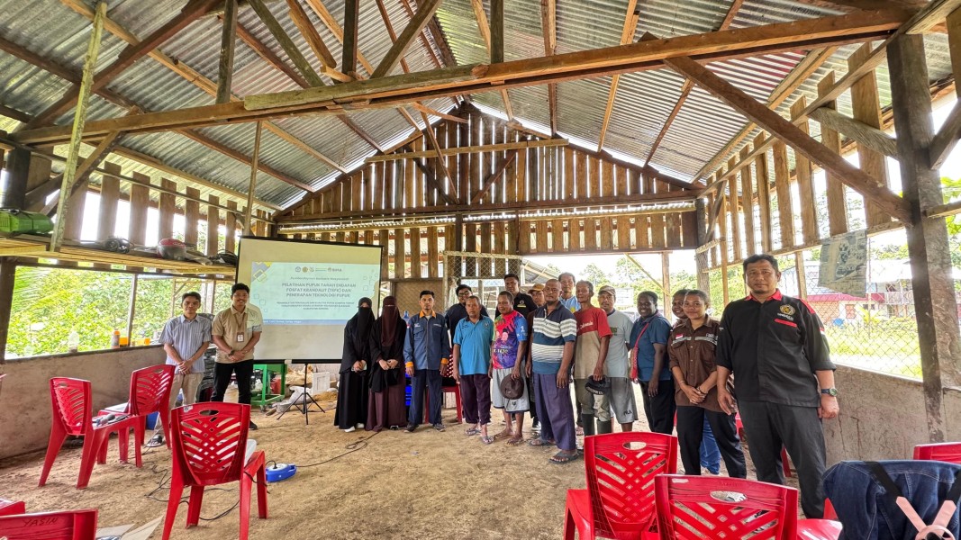 PKM UNIMUDA Sorong Sukses Gelar Pelatihan Pembuatan Pupuk Bersama Kelompok Tani
