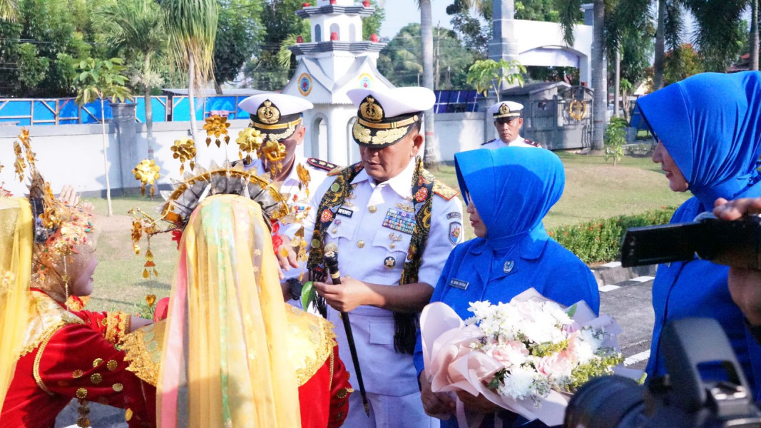 Sertijab Komandan Lanal Bengkulu: Letkol Laut Octo Sahat Gantikan Yudho Mewah Angkasa