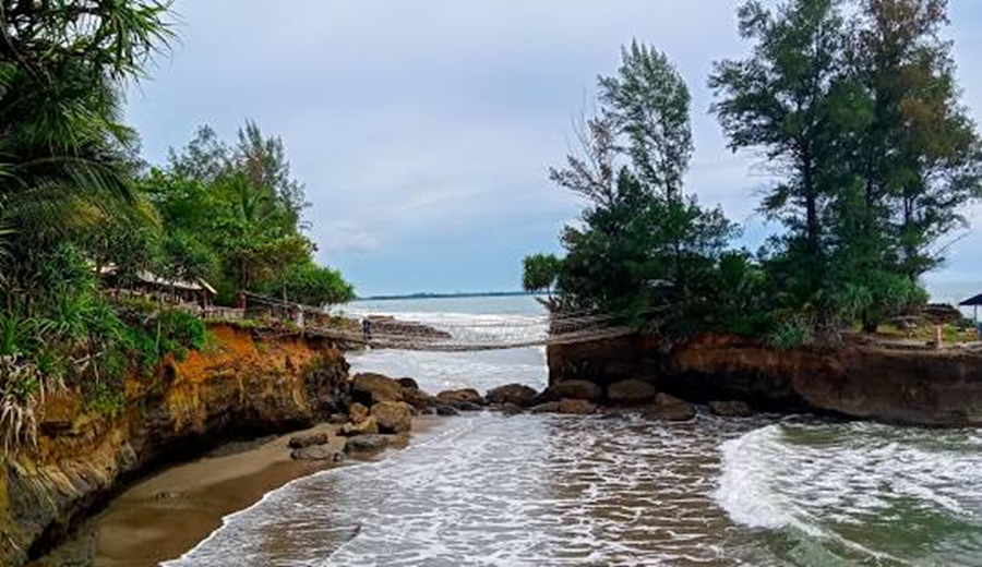 Menikmati Pesona Pantai Sungai Suci Bengkulu: Sebuah Pengalaman yang Tak Terlupakan