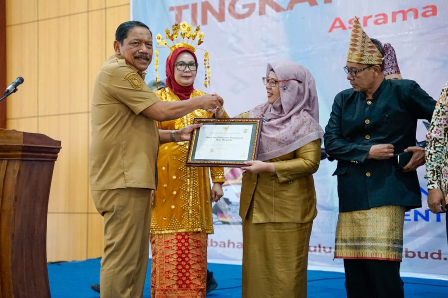 Festival Tunas Bahasa Ibu Bengkulu Resmi Ditutup,  Wagub Mian Tekankan Pentingnya Bahasa Daerah