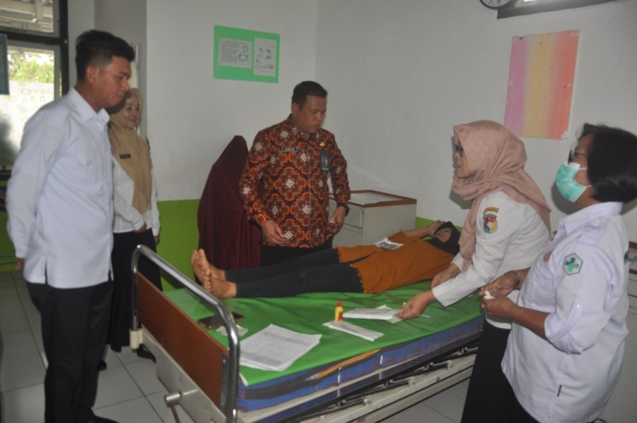 Wabup Mukomuko Rahmadi Pantau Bhakti KB di Wilayah Perbatasan