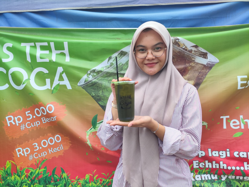 Es Teh Hijau Coga: Minuman Sehat yang Menyegarkan