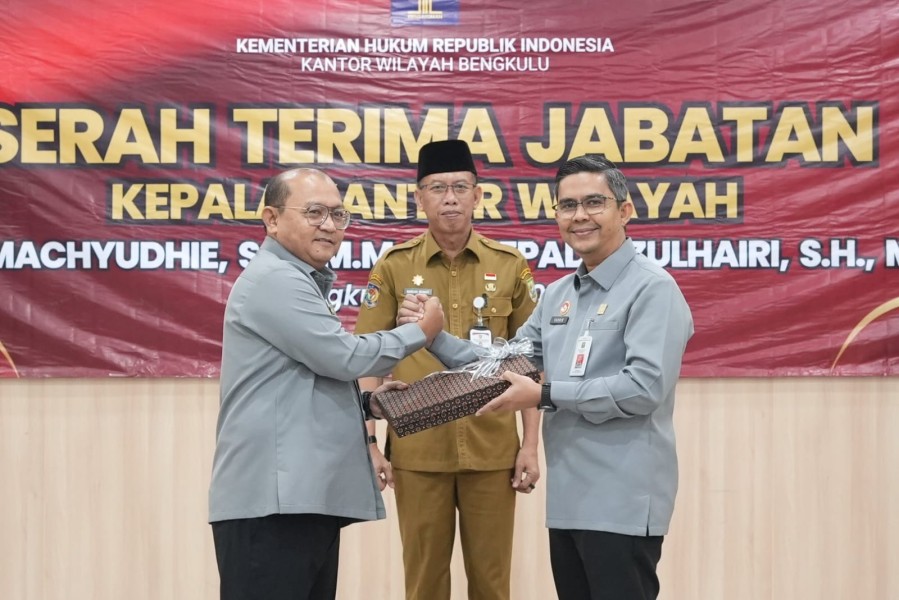 Resmi Jabat Kakanwil Kemenkum Bengkulu, Zulhairi Sampaikan 4 Program Prioritas