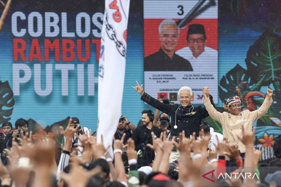 Mahfud MD Tegaskan Komitmen Demokrasi dan Pemberantasan Korupsi di Kampanye Akbar Ganjar-Mahfud Semarang