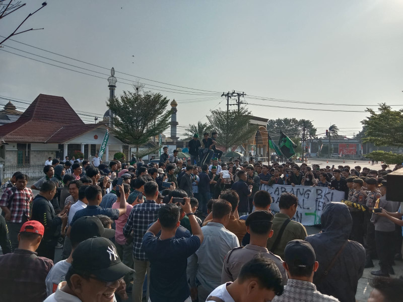 Aksi Mahasiswa Bengkulu: Protes Revisi UU Pilkada dan Politik Dinasti