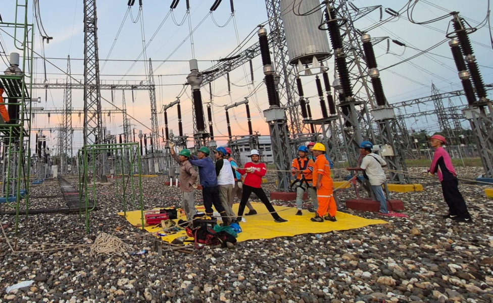 PLN Berhasil Pulihkan 100 Persen Sistem Kelistrikan Sumatra Bagian Selatan
